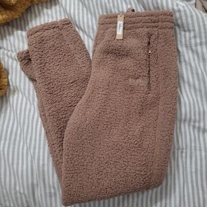 Skims Tiger Eye Teddy Joggers